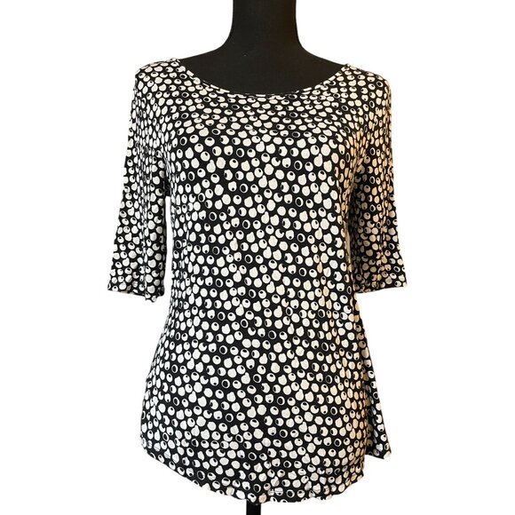APT.9 Essentials black and white 1/2 sleeve asymmetrical hem stretch print top - Picture 1 of 8